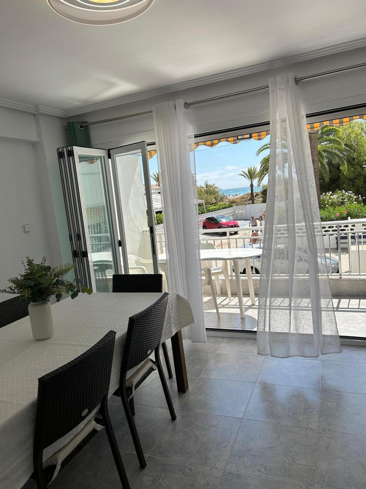 Sea View Apartment, First Line On The Beach, Remote Work Canet d'En Berenguer Extérieur photo